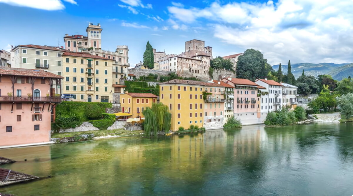 ¿Cuáles son las opciones de vehículos más populares en Bassano Del Grappa?